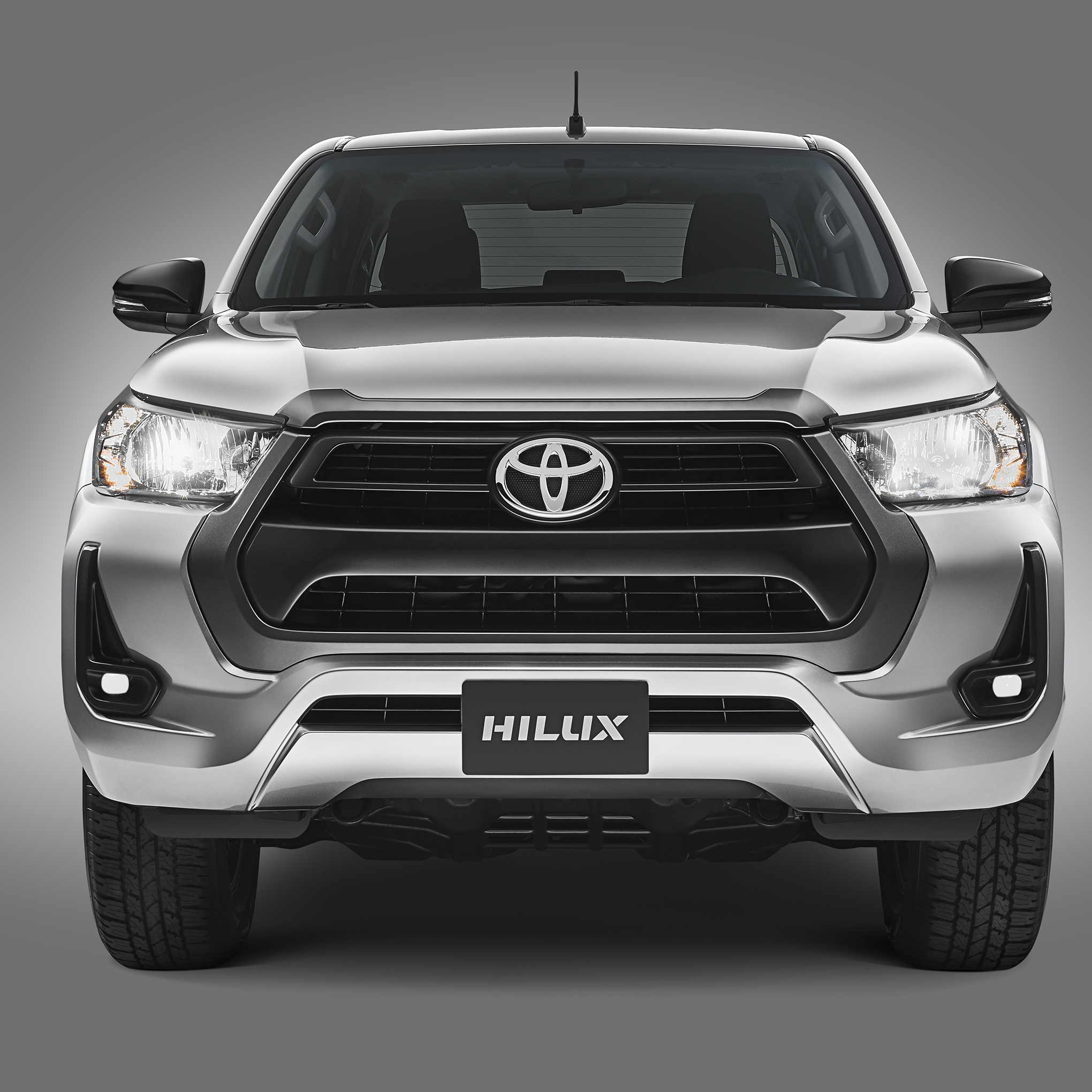 Footer Hilux
